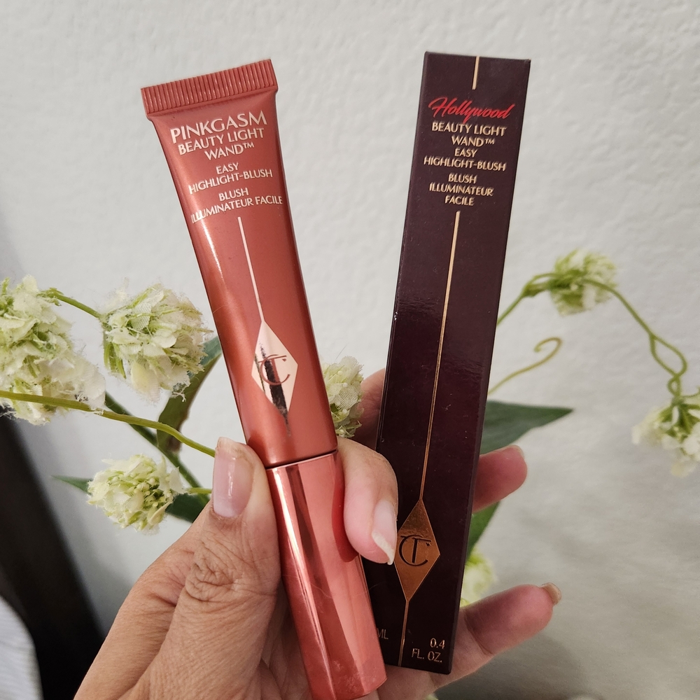 Charlotte Tilbury Pinkgasm Sunset Beauty Light Wand